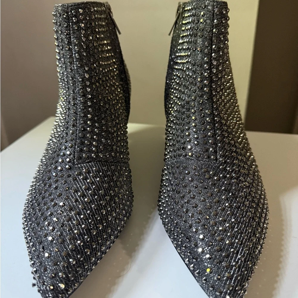 Design Lab Lord & Taylor Silver Rhinestone Ankle Booties